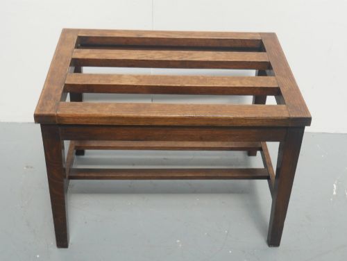 SCOTTISH OAK LUGGAGE RACK - ADDITIONAL PHOTO 2