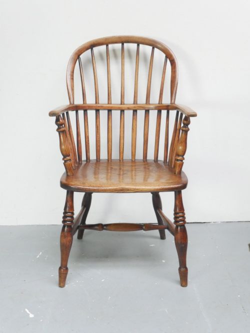 Neat Scottish Windsor Armchair