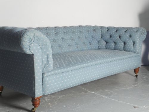 Chesterfield Sofa 219cm Wide
