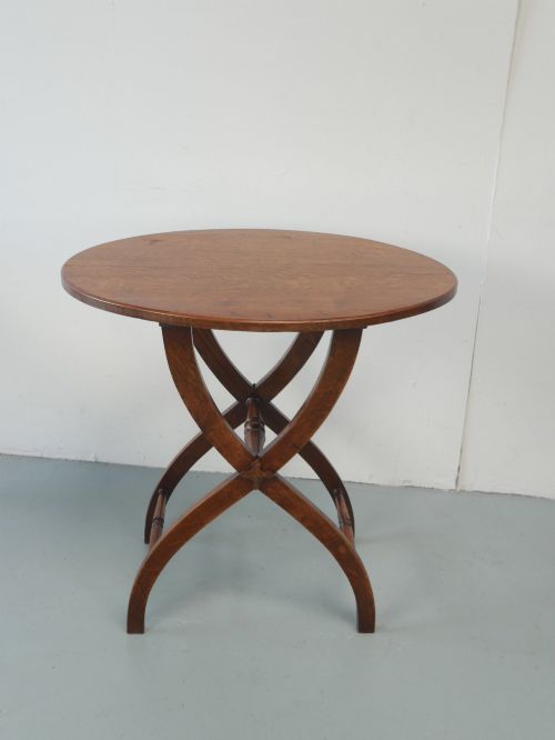 Oak Lamp Table