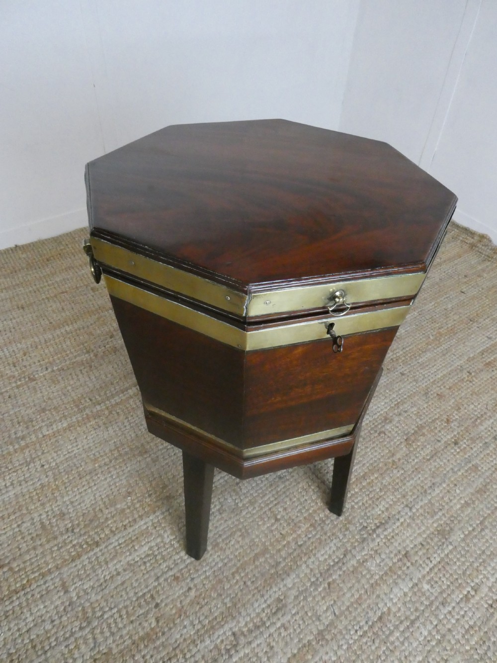 English 18thC Wine Cooler View VII