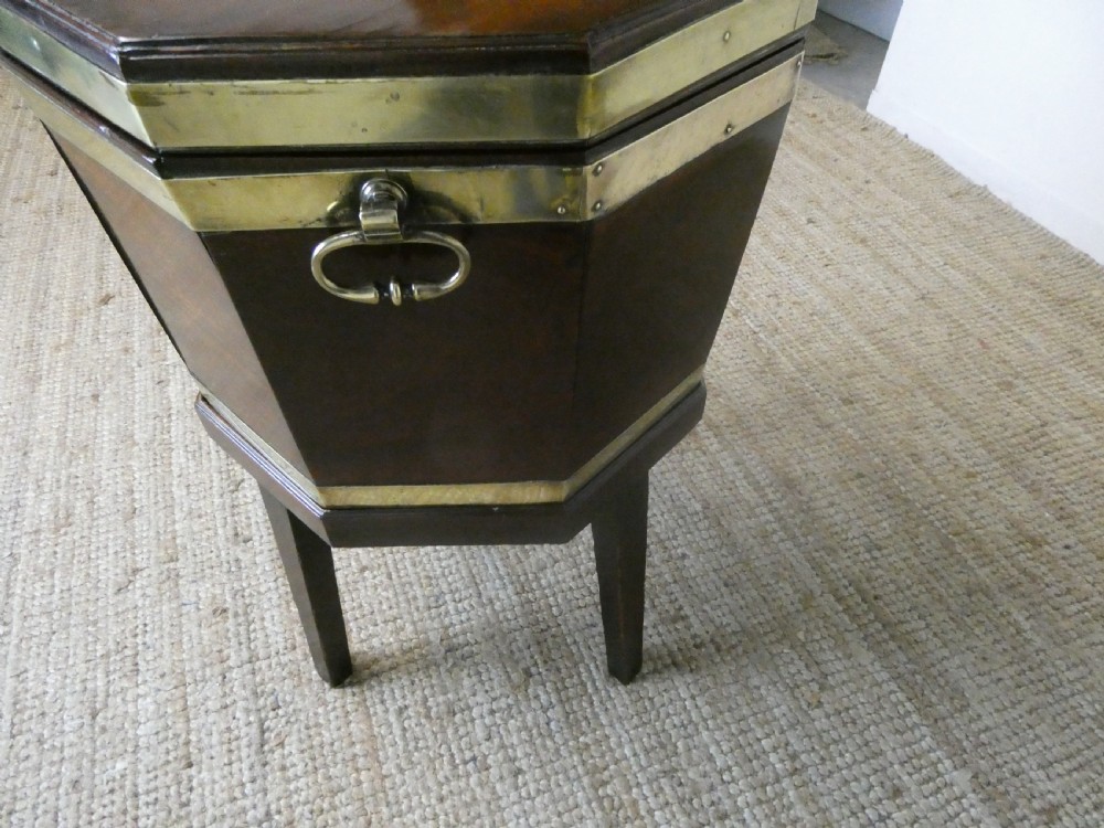 English 18thC Wine Cooler View IX
