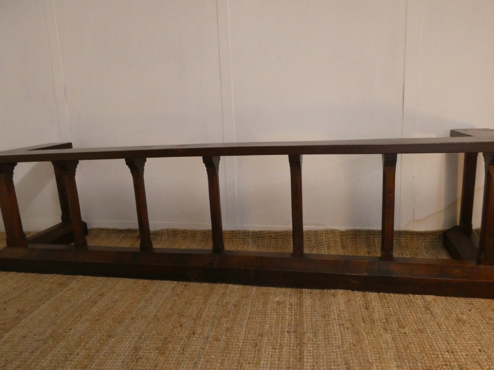 Late 19thC Oak Club Fender