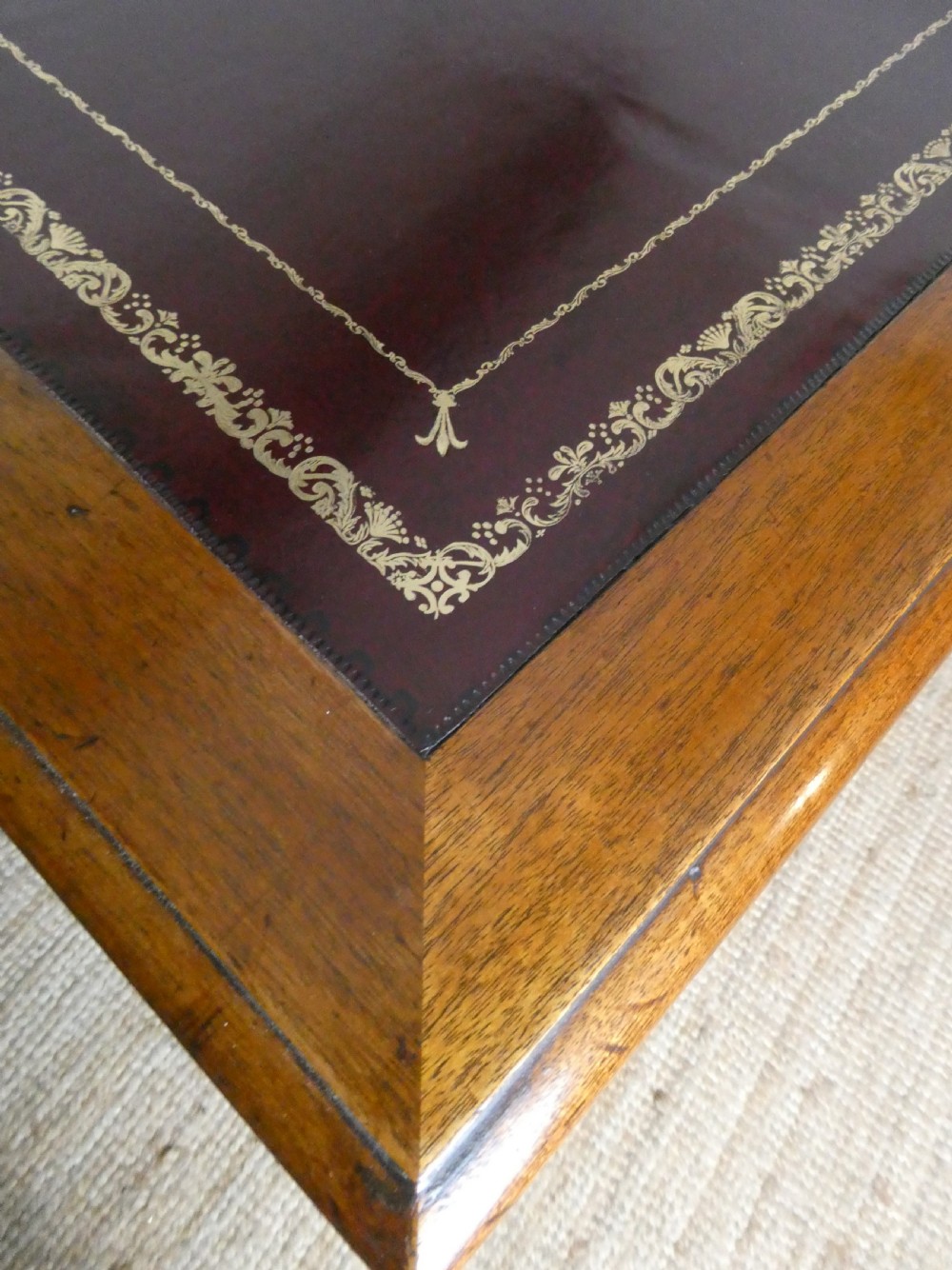 Small 3 Part Kneehole Desk View VII