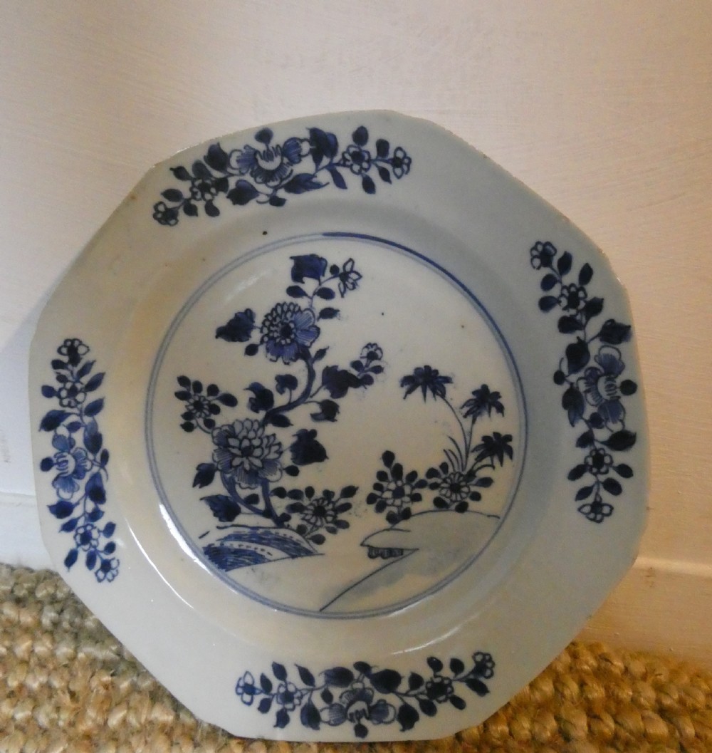 18th Century Octagonal Chinese Plate