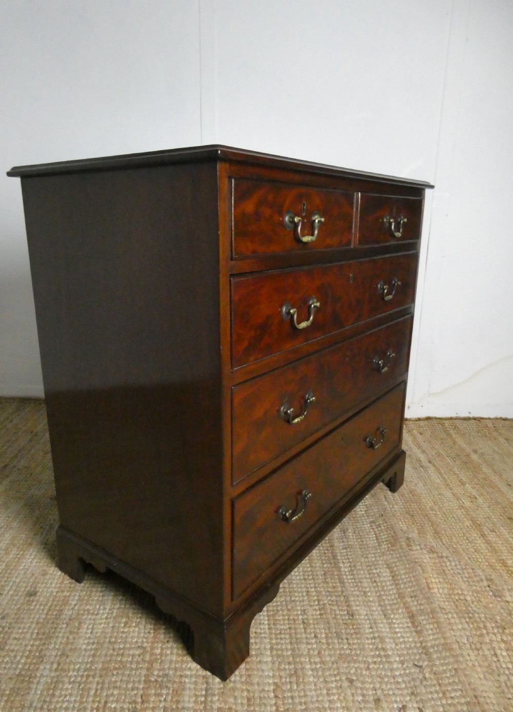 Small Mahogany Chest of Drawers View VIII
