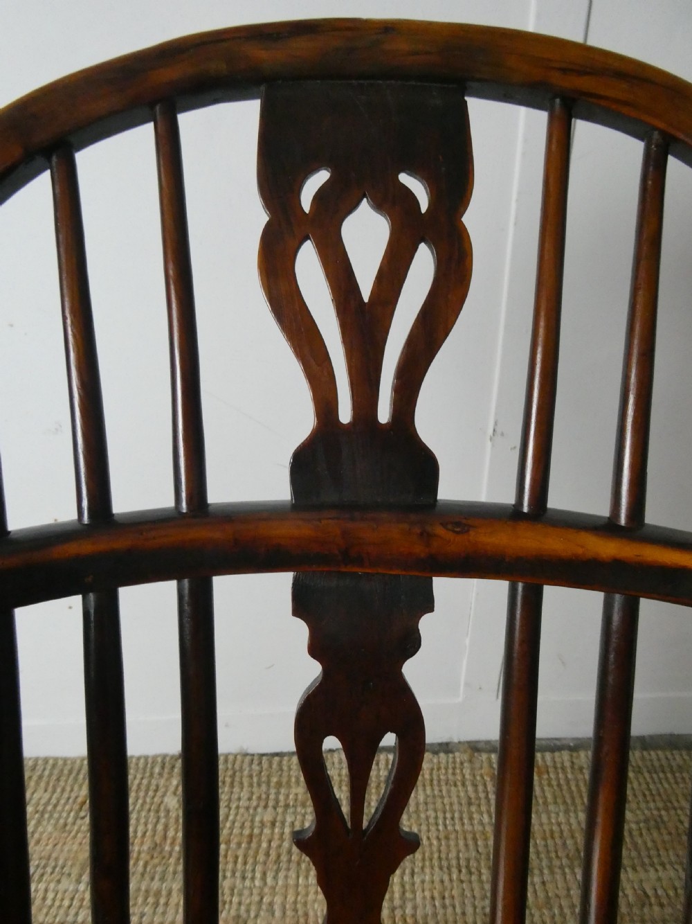 English Yew Windsor Chair C 1800 View VII