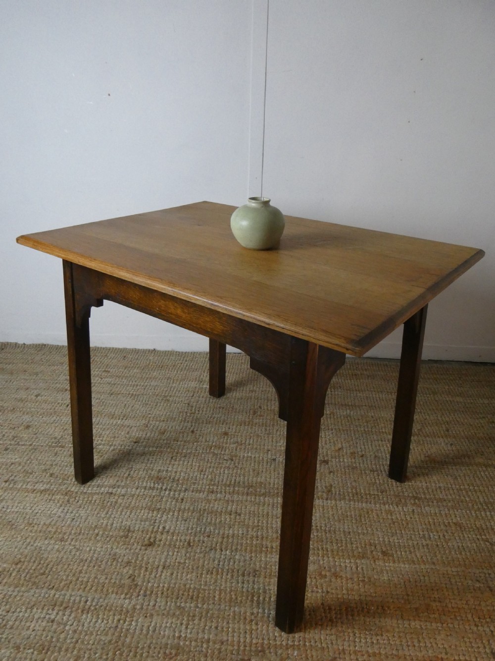 Early 20thC Arts & Crafts Oak Table View V
