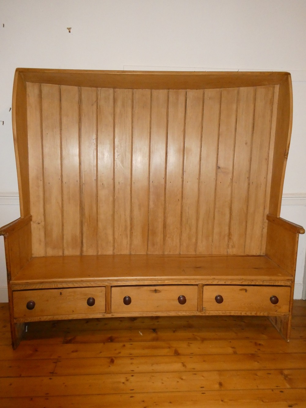 Large19thC Barrel Back Settle
