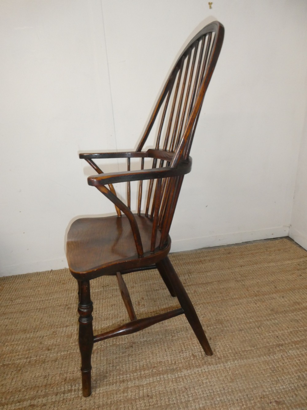  Neat 19thC Elm Windsor Chair View VIII