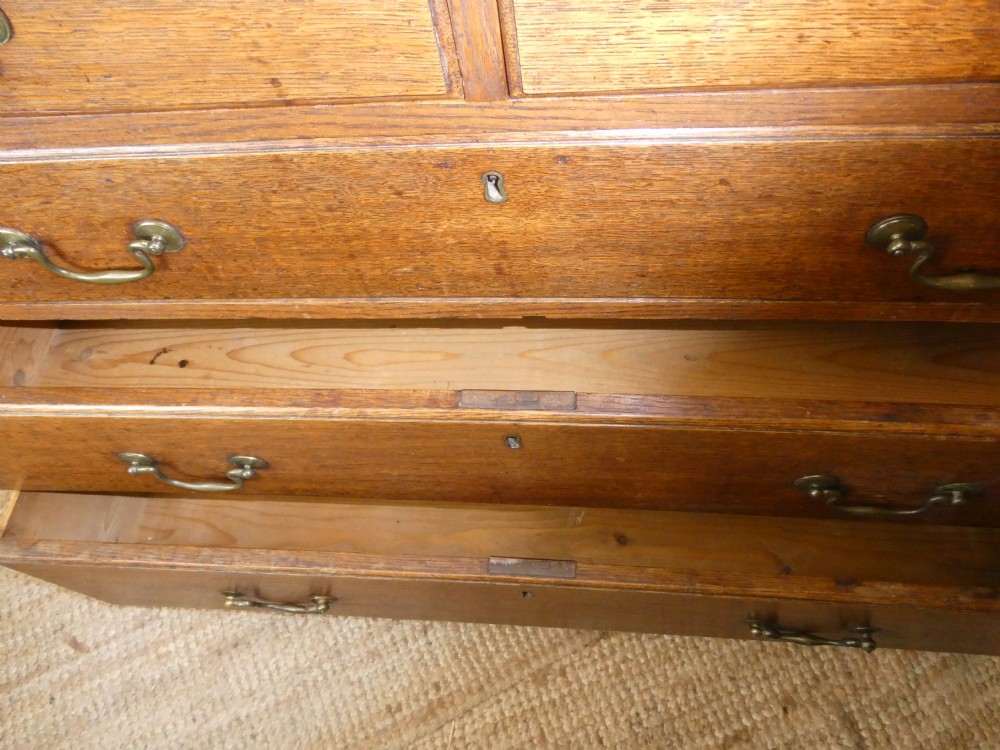 18thC Oak Chest of Drawers View IX