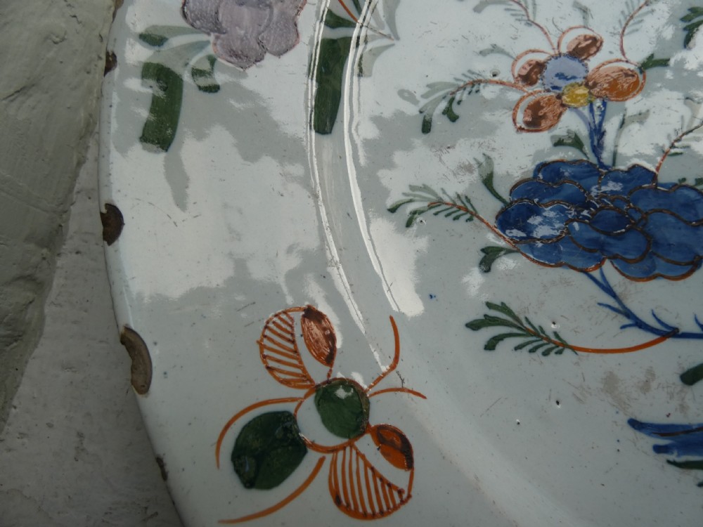 18thC English Delft Charger View VI