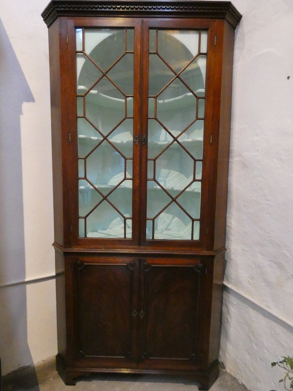 English 18thC Corner Cupboard