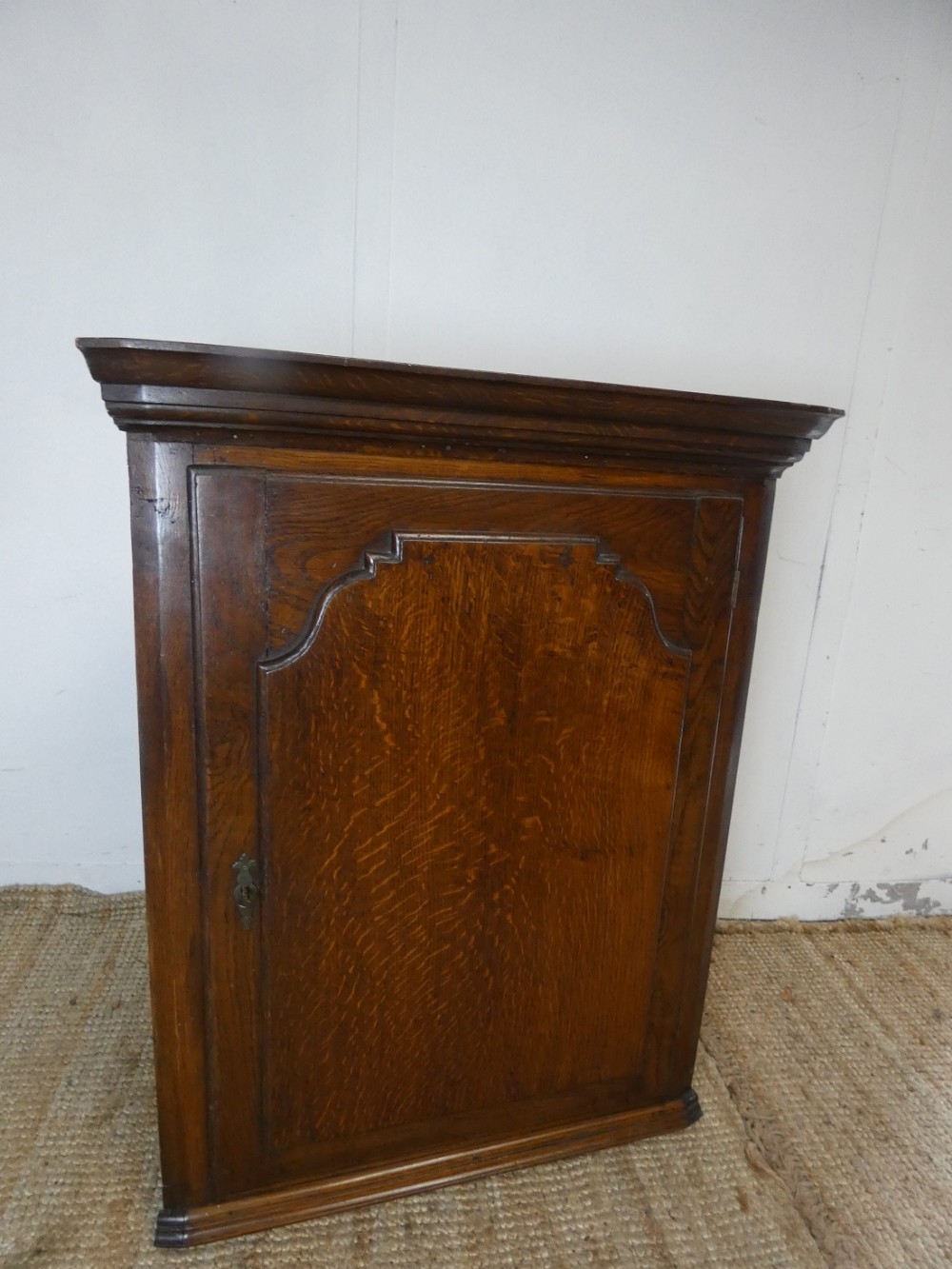 18th Century Oak Corner Cabinet
