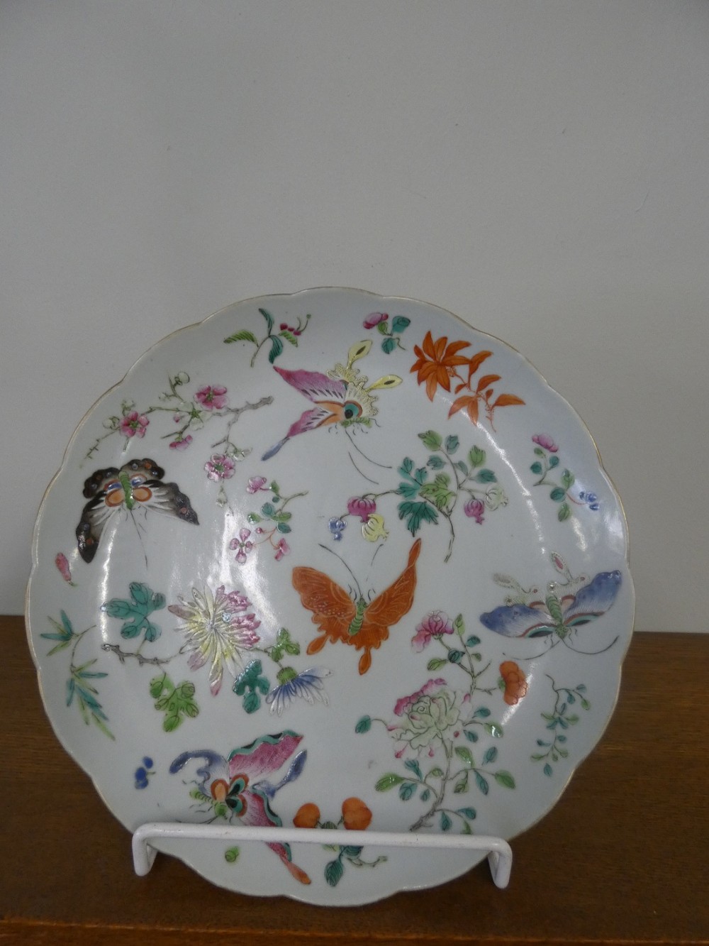 1900s Chinese Famille Rose Dish