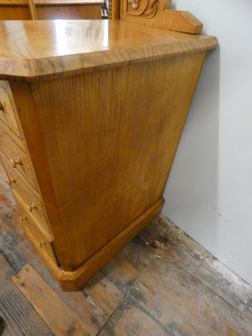 Scottish 19thC Dressing Table View VII