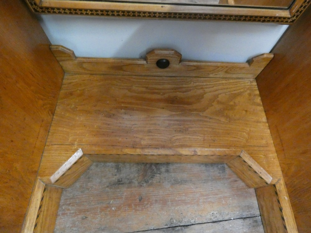 Scottish 19thC Dressing Table View VIII