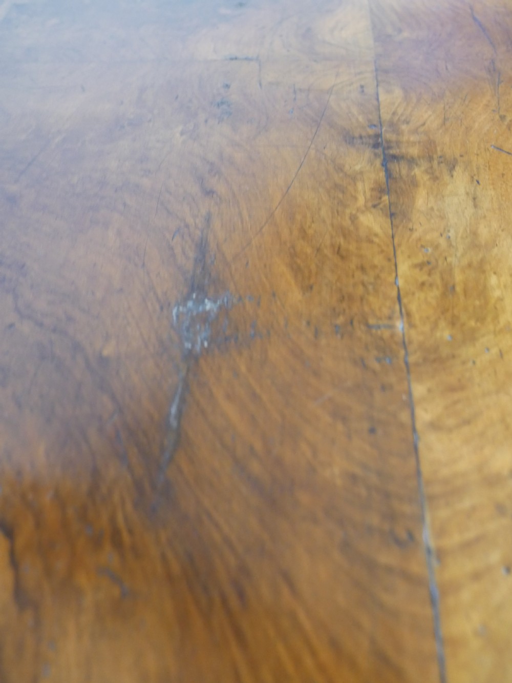 Early 18thC Walnut Chest of Drawers View XII