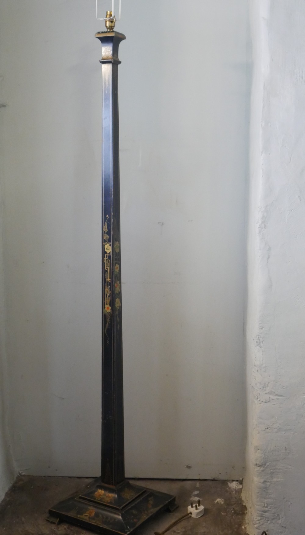 Blue Lacquer Standard Lamp
