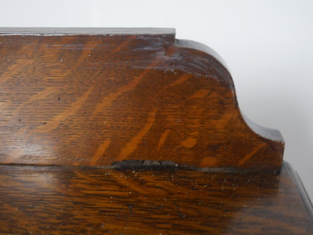 19thCentury Oak Bookcase View V