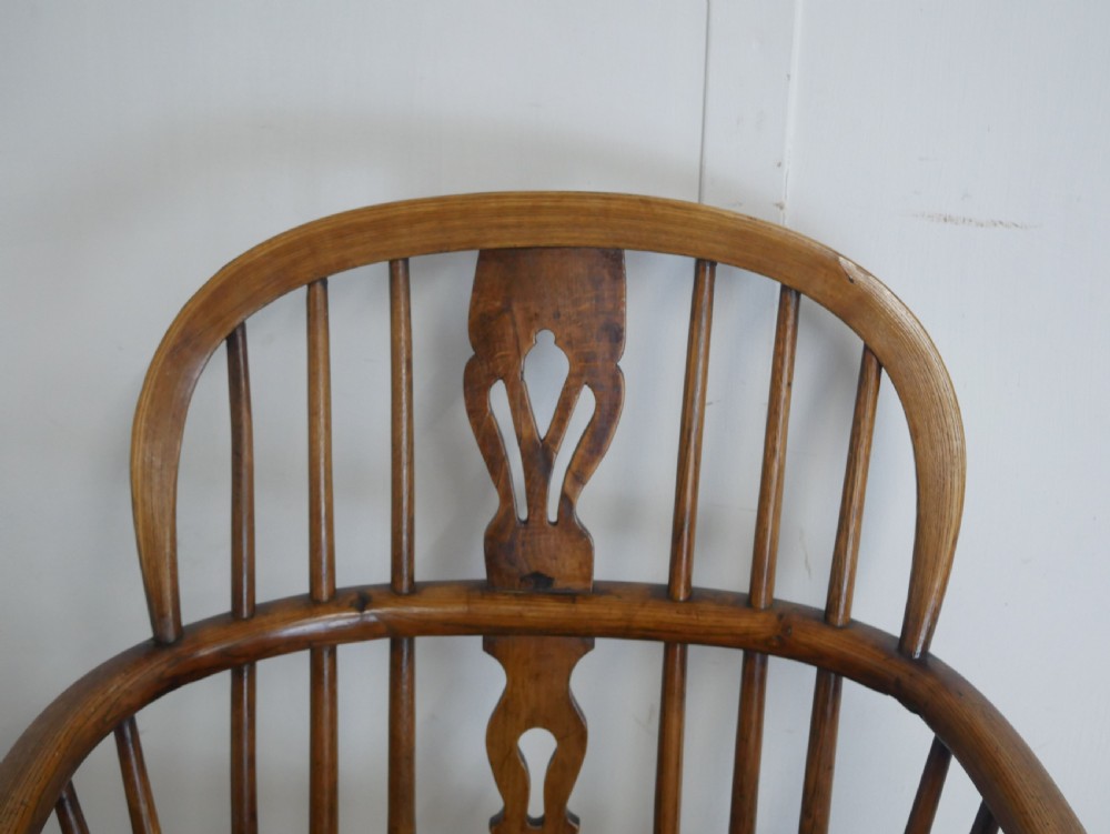 19th Century Ash Elm Windsor Chair View II