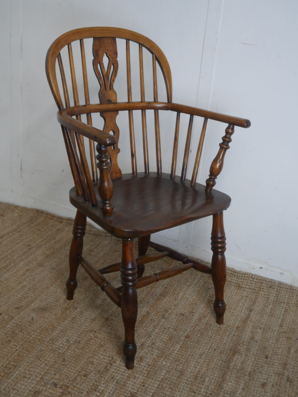 19th Century Ash Elm Windsor Chair View IX