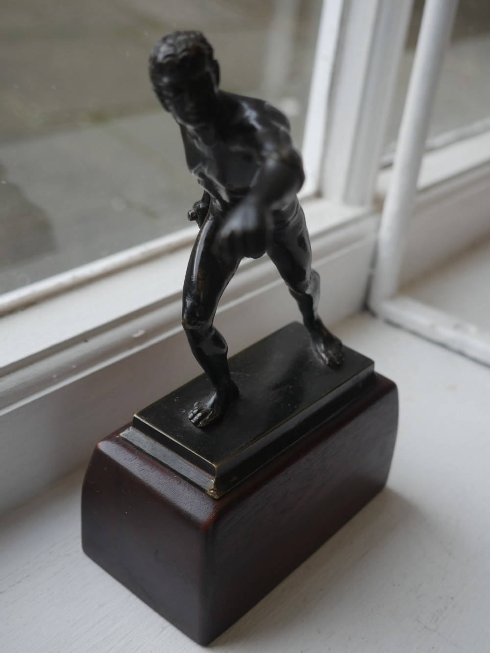 19thC Borghese Gladiator Bronze   View VII