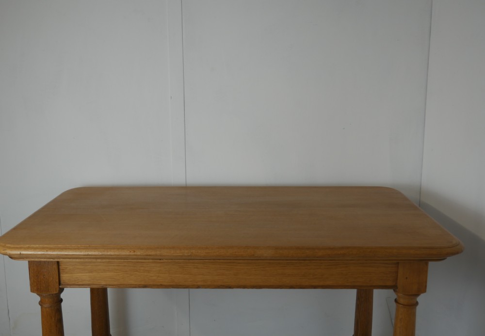 English Oak Centre Table View VI