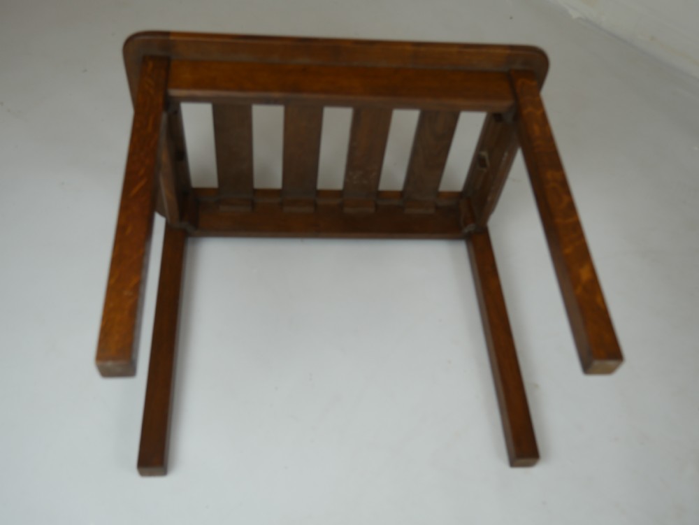 Oak Luggage Rack View IV