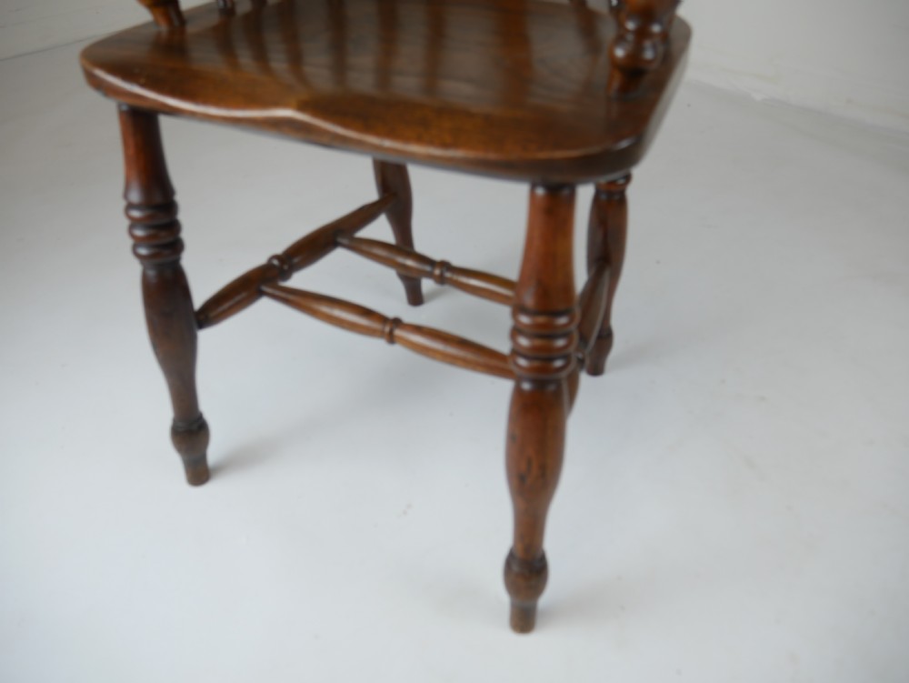 19th Century Ash Elm Windsor Chair View V