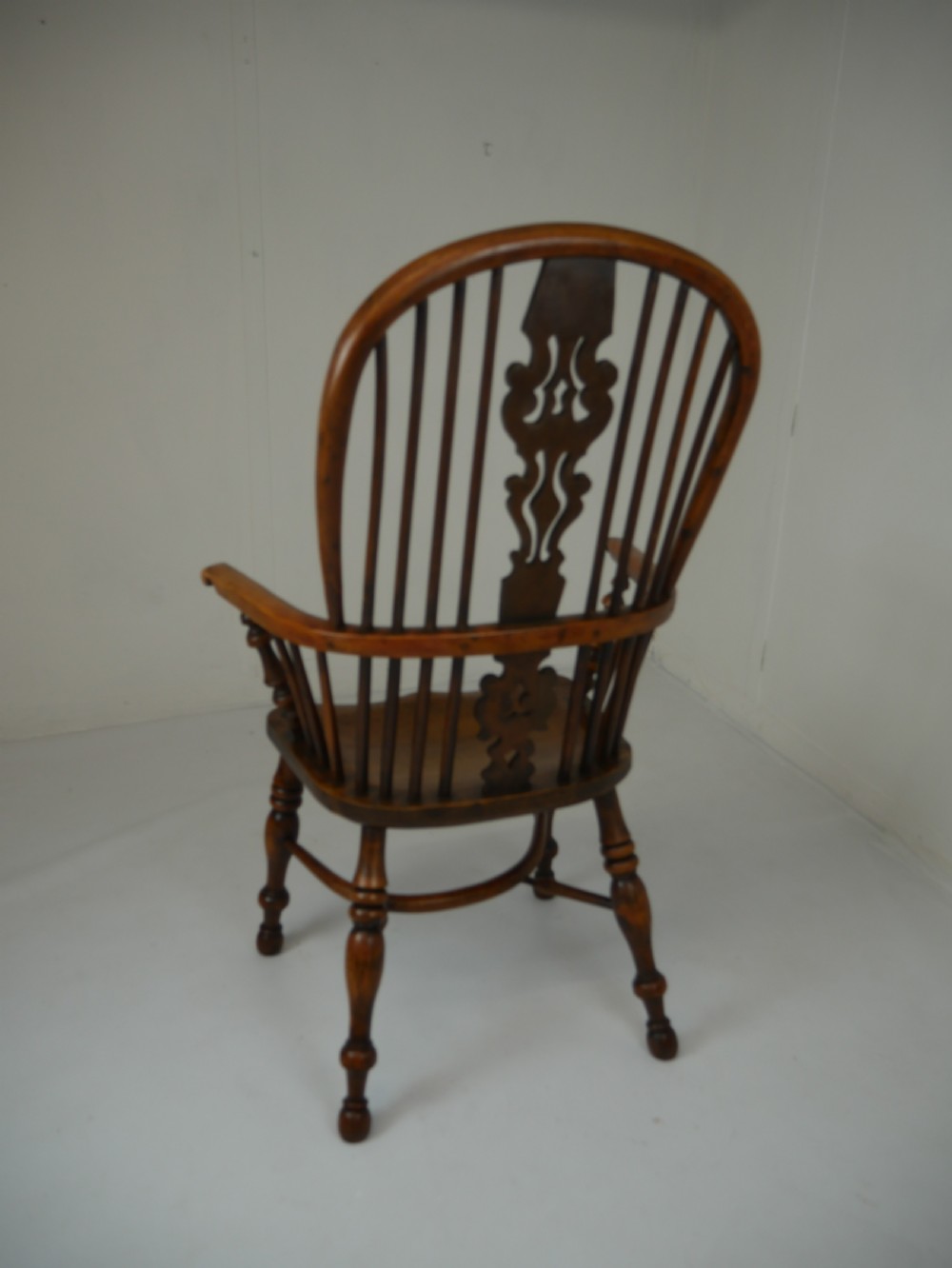 Yorkshire Yew & Elm Windsor Chair View XXV