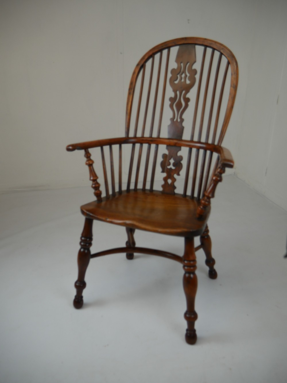 Yorkshire Yew & Elm Windsor Chair View XXVIII