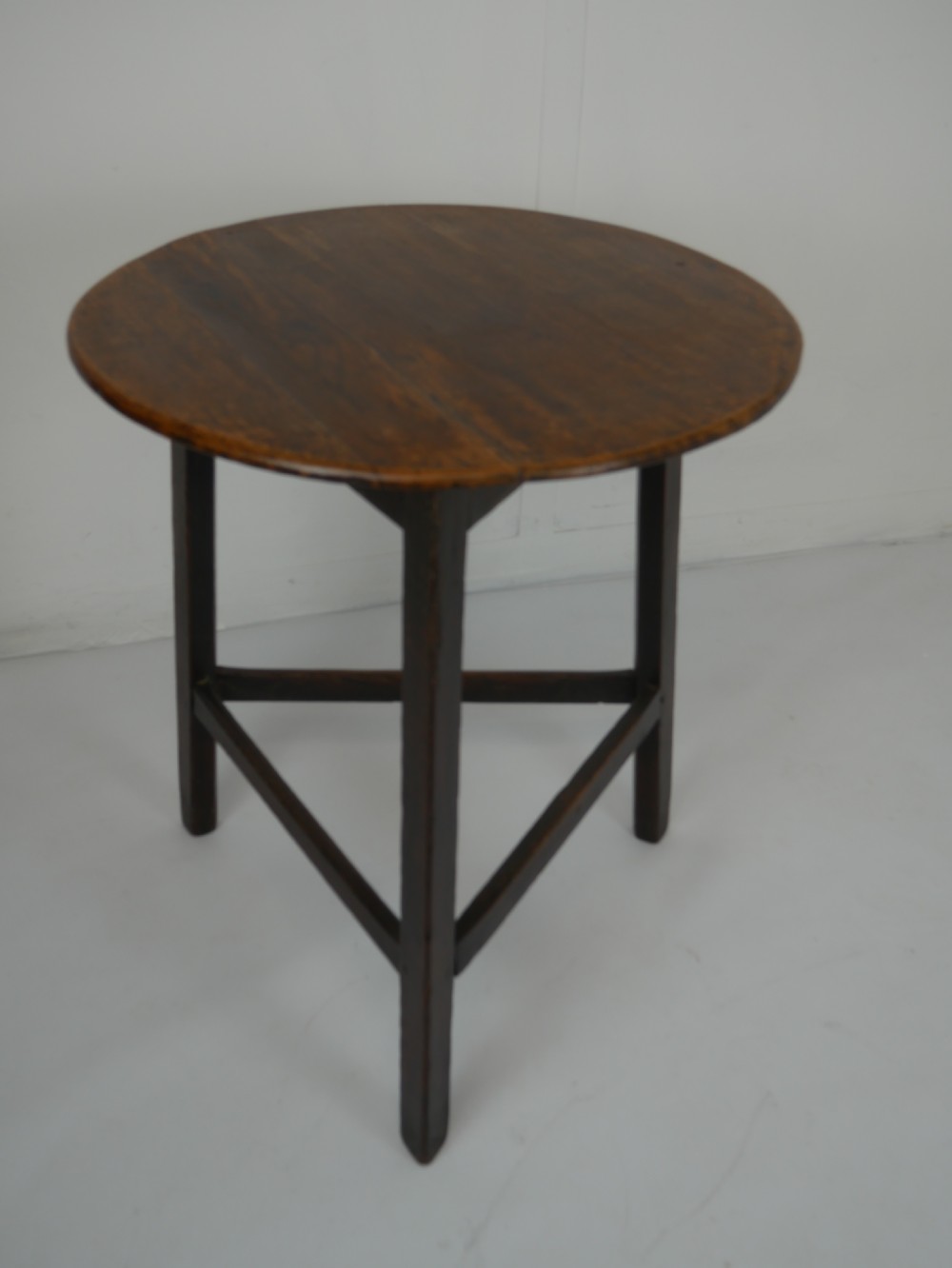 English 1800's Oak Cricket Table