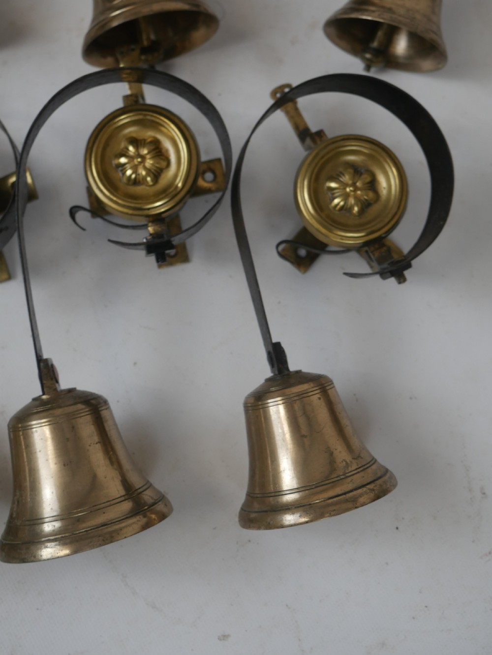 Set of 10 Servants Bells View III
