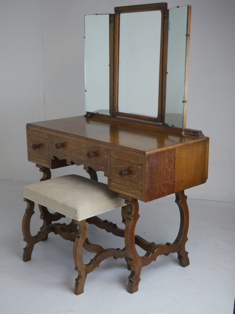 Oak Dressing Table & Stool