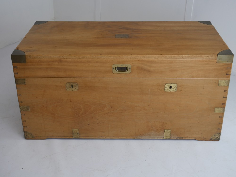 1900's Camphor Wood Campaign Trunk View X