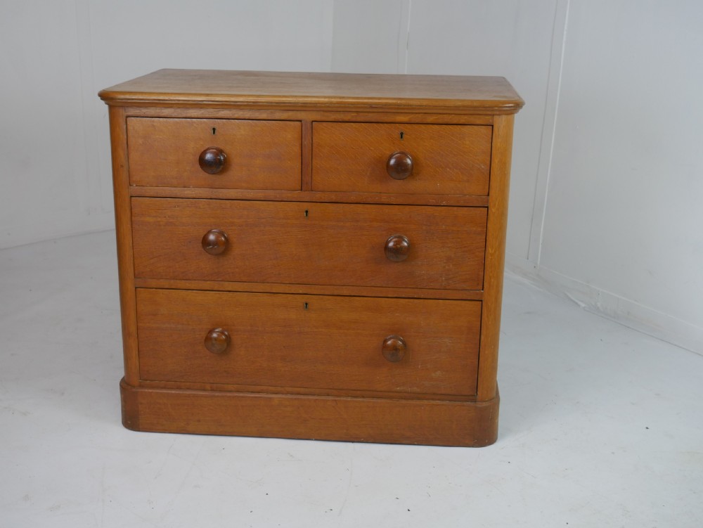 Small Oak Chest of Drawers Yorkshire