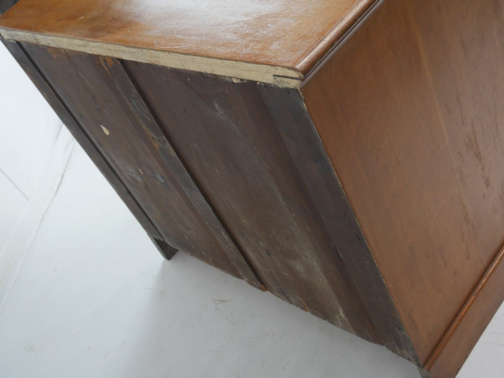 Small Oak Chest of Drawers Yorkshire View V
