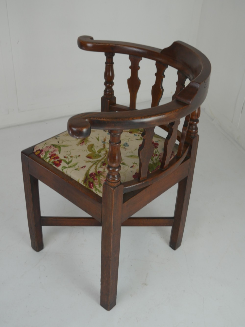 Antique Georgian Oak Corner Chair View VII