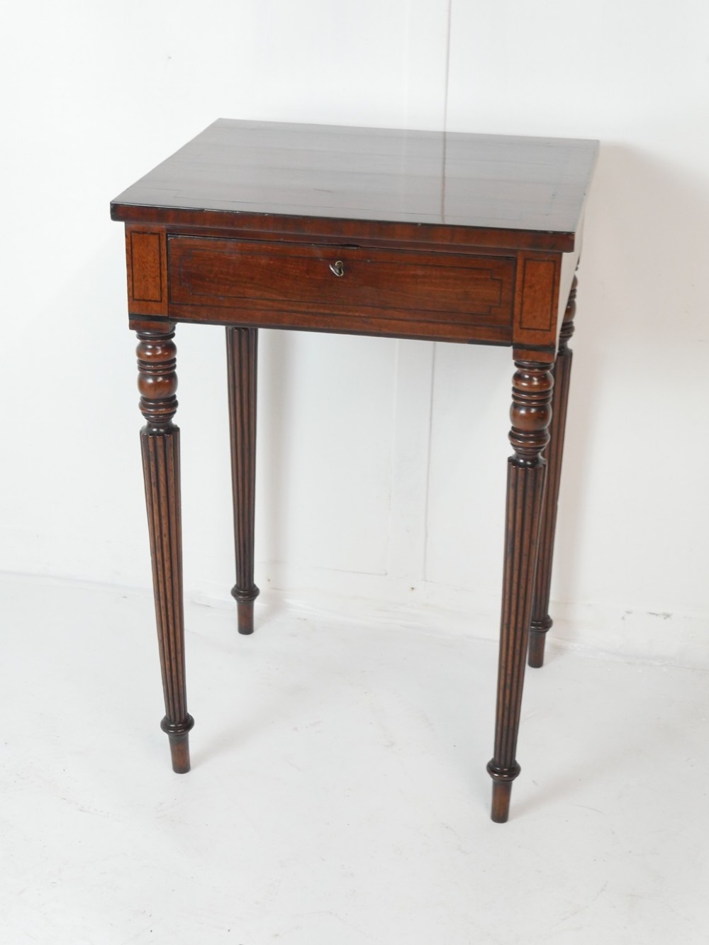 Scottish Regency mahogany Lamp Table