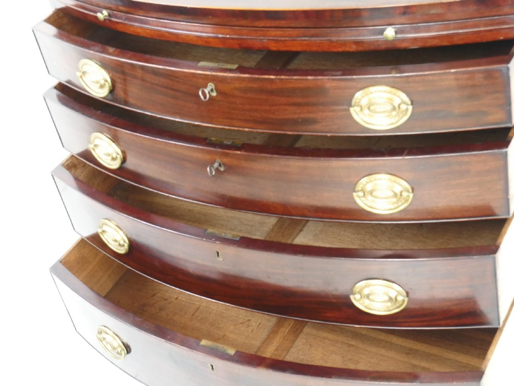 Neat Georgian Bow Chest of Drawers View VIII