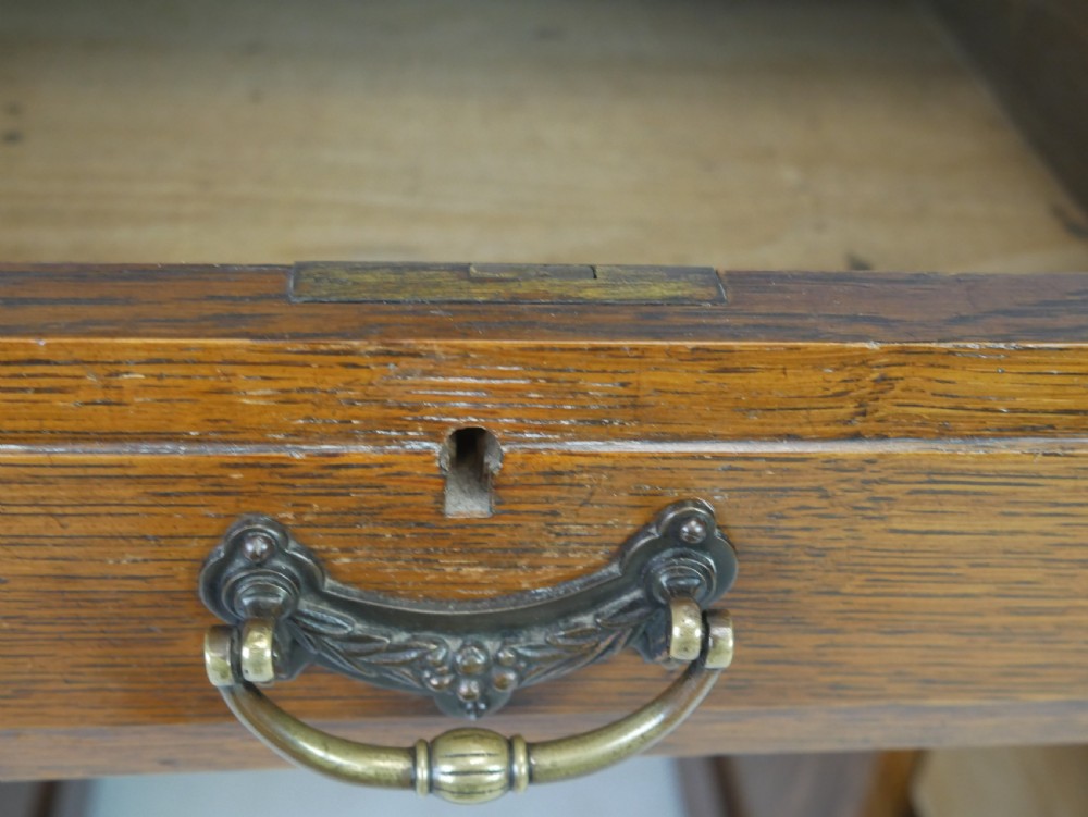 19thC Oak Kneehole Desk View VI