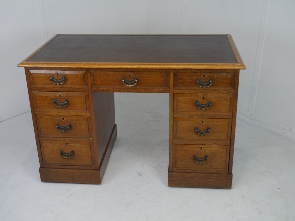 19thC Oak Kneehole Desk View XV