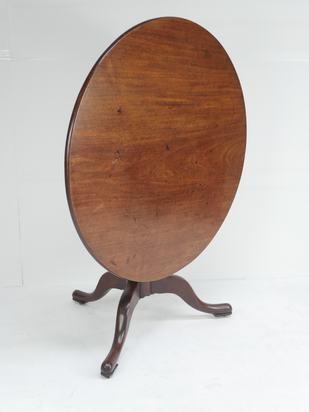 Large Georgian Tripod Table