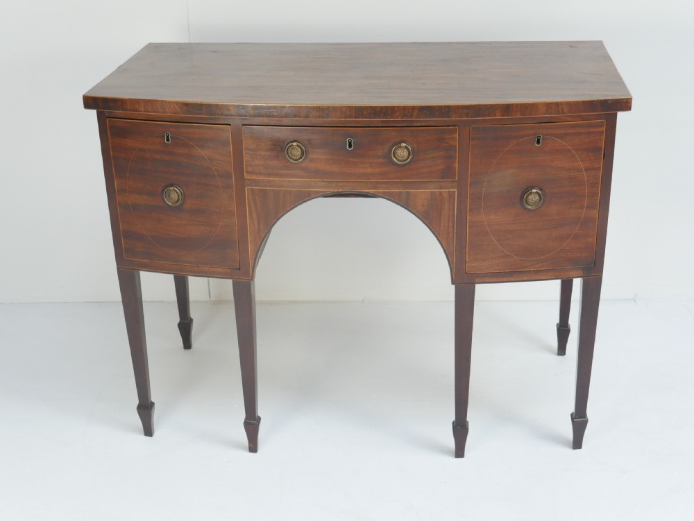 Small Georgian Bow Sideboard View XIII