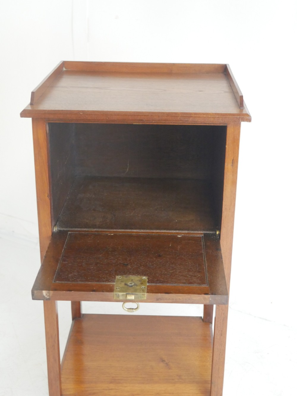 Bedside Locker Holland & Sons View VIII
