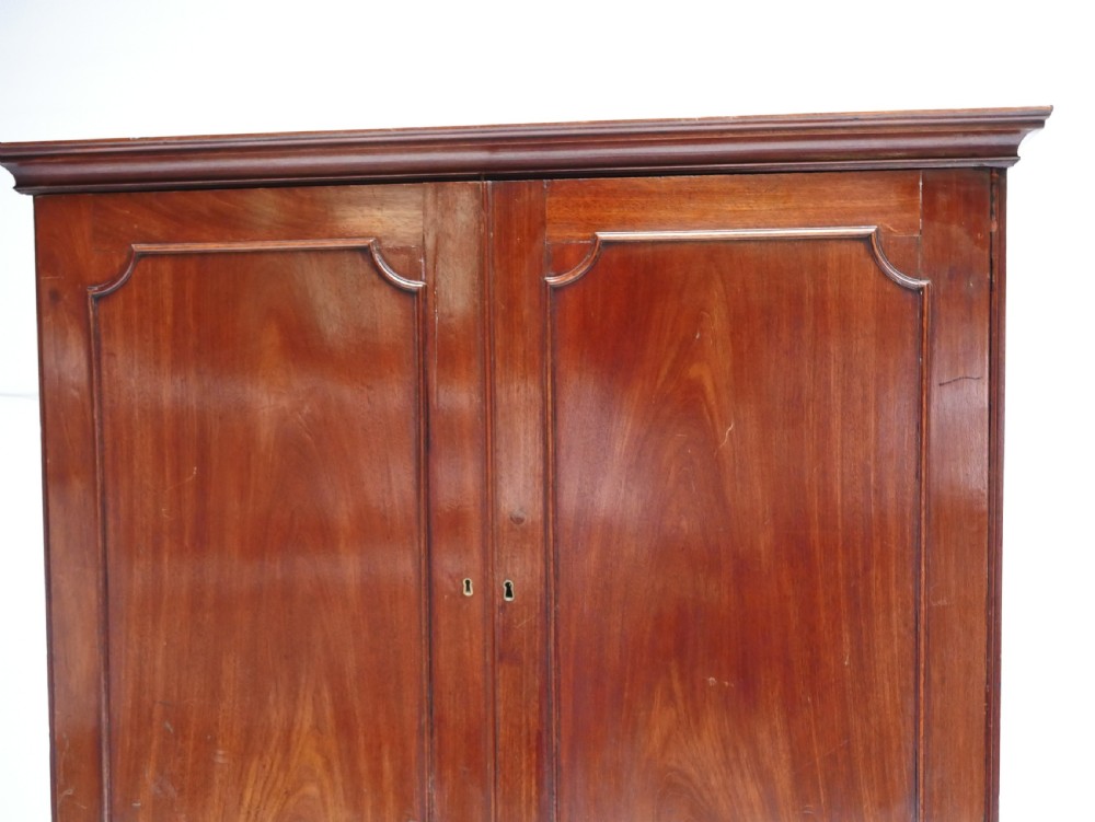 18th Century Linen Press View VI