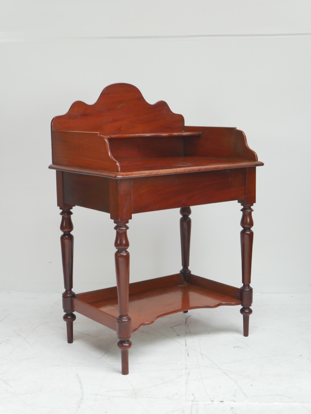 Neat 19thC Washstand
