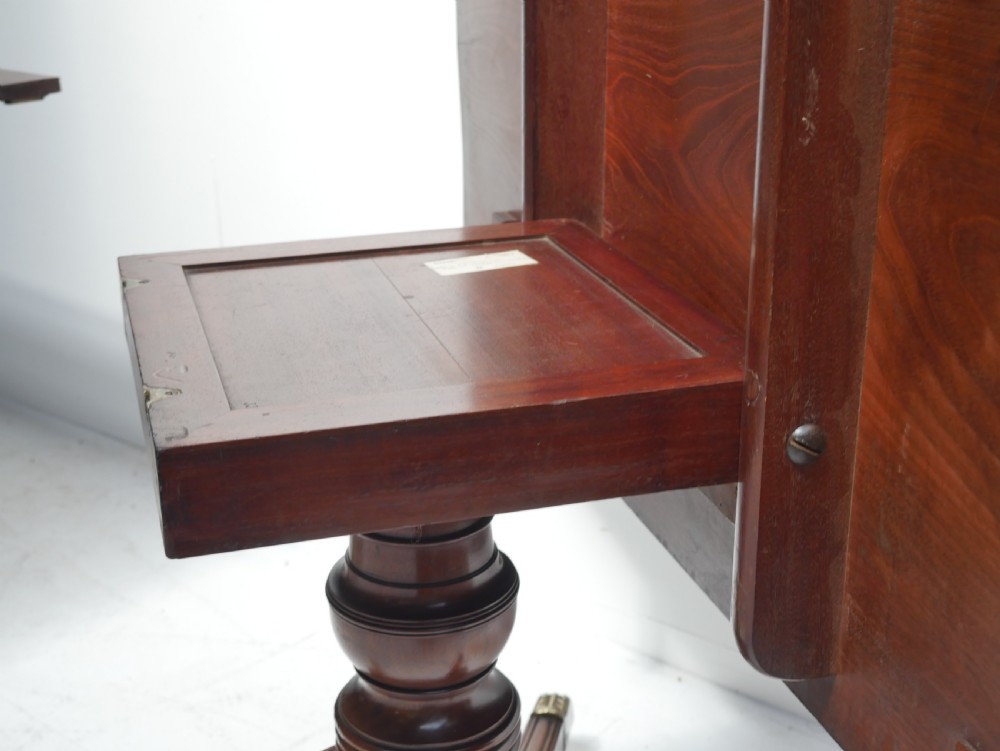 Regency three pillar dining table View XII