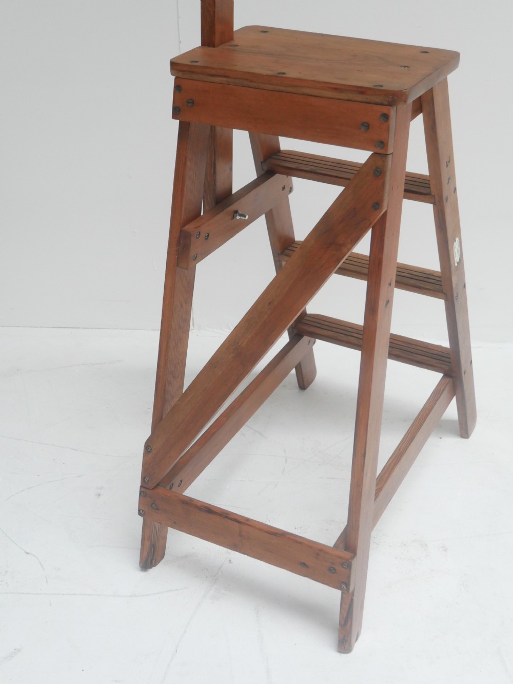 Pine Library Ladders  View IX
